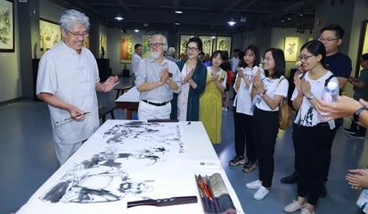 人文集美·書(shū)情畫(huà)意——東盟文化藝術(shù)交流中心筆會(huì)活動(dòng)圓滿(mǎn)舉行